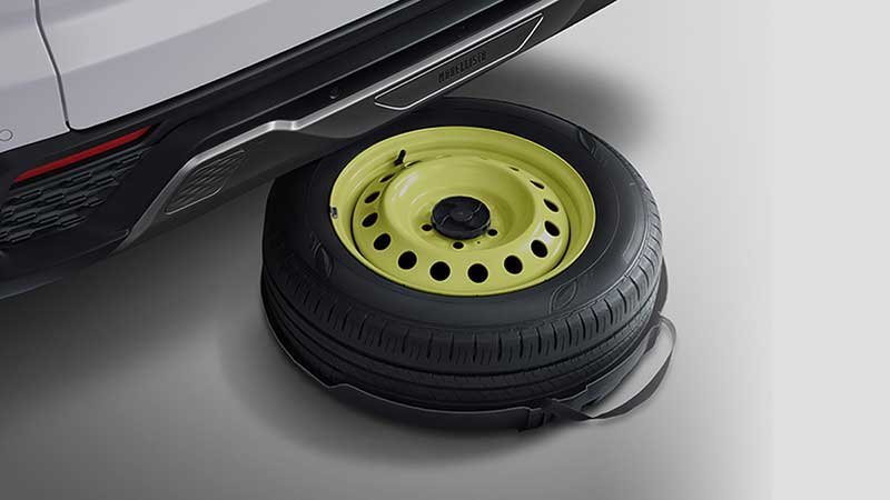 Harga-Innova-Zenix-depok-accessories-9.jpg